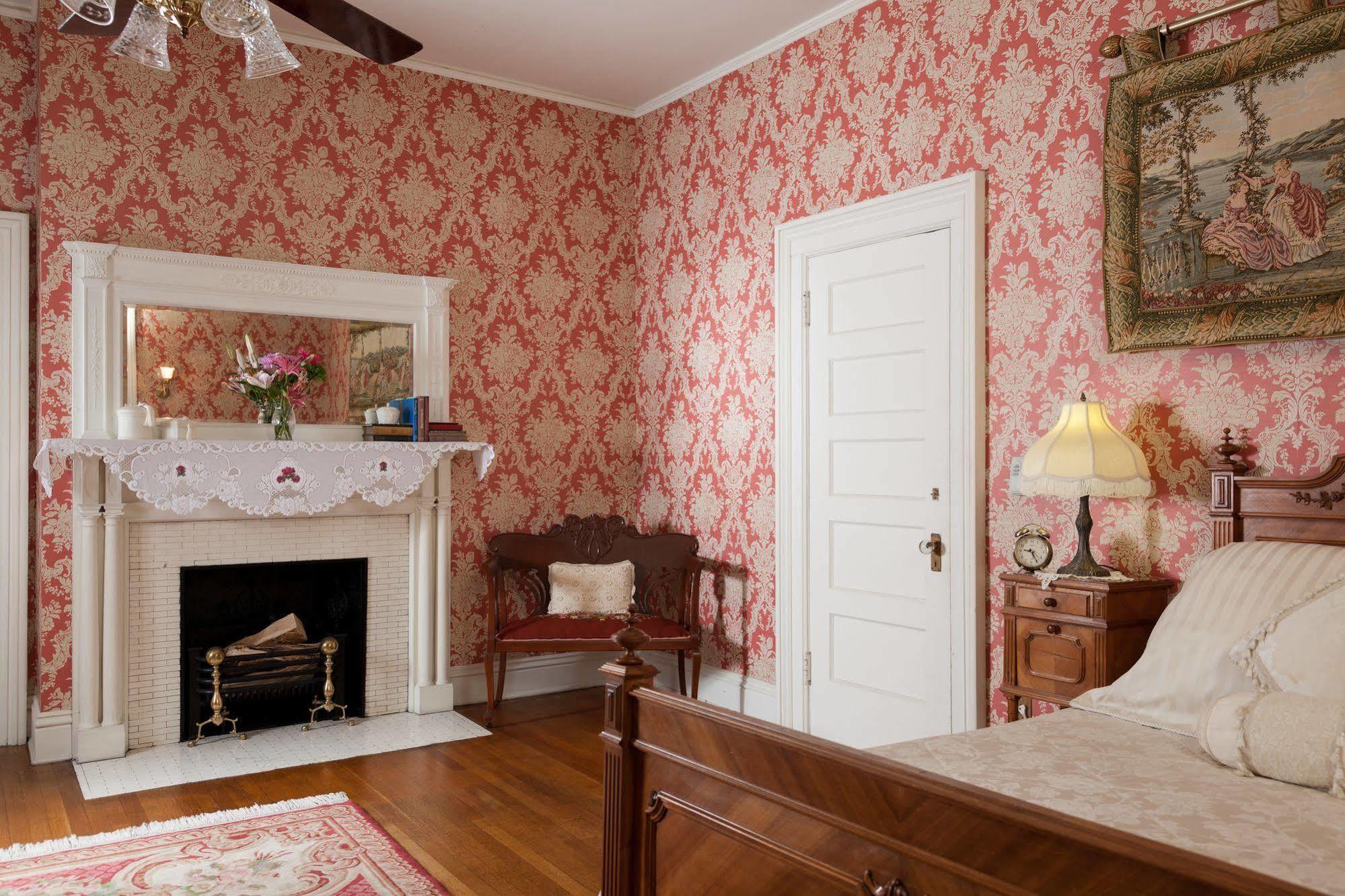 Vrooman Mansion Bloomington Bagian luar foto