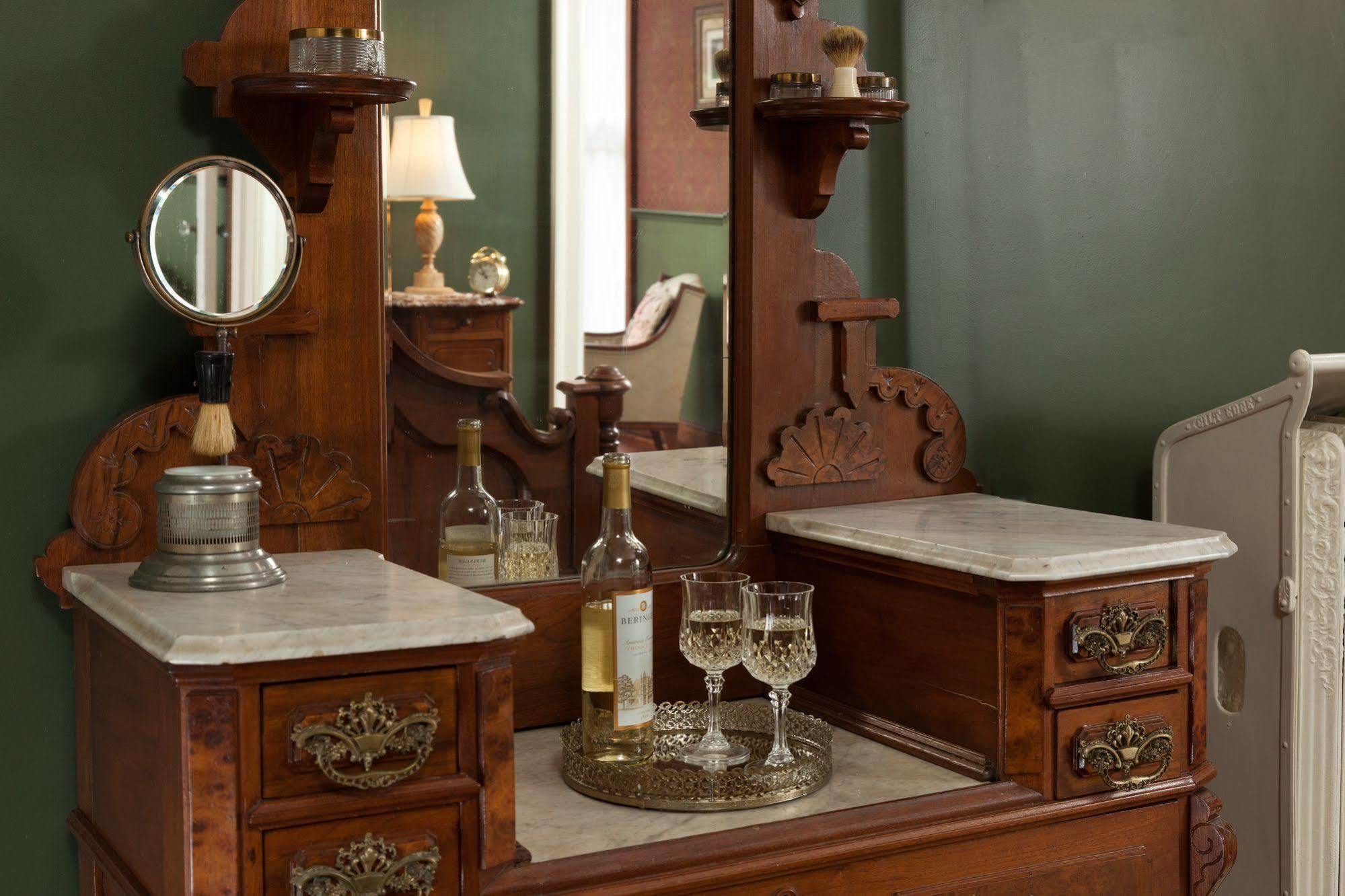 Vrooman Mansion Bloomington Bagian luar foto