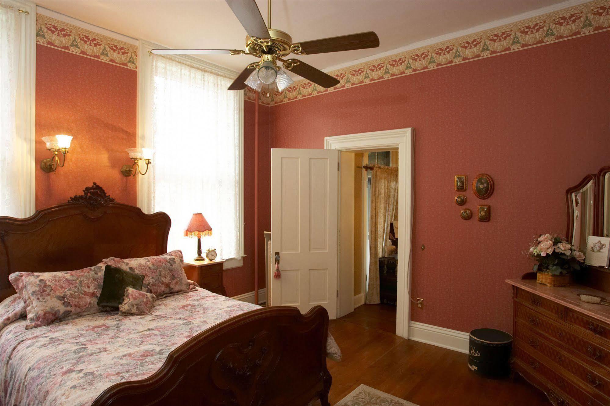 Vrooman Mansion Bloomington Ruang foto
